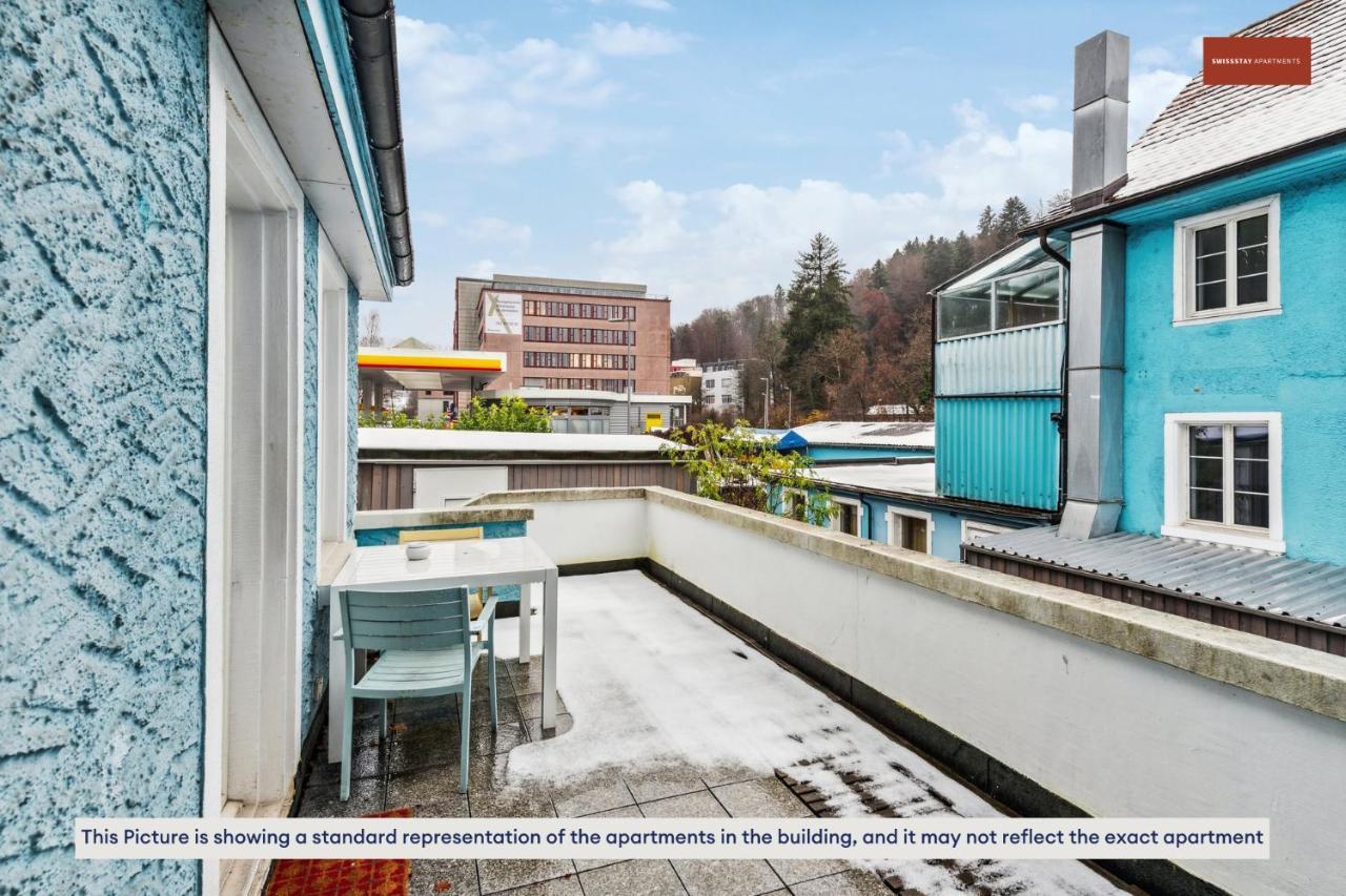 Budget Living In The Outskirts Of Zurich Hostel Dietikon Bagian luar foto